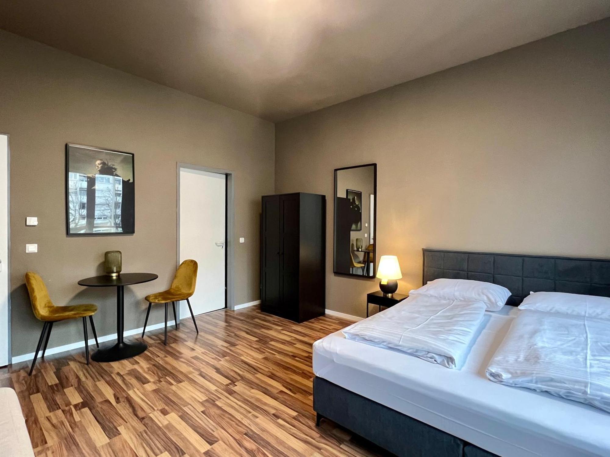 N8 Rooms - By Leipzig Suites Exterior photo